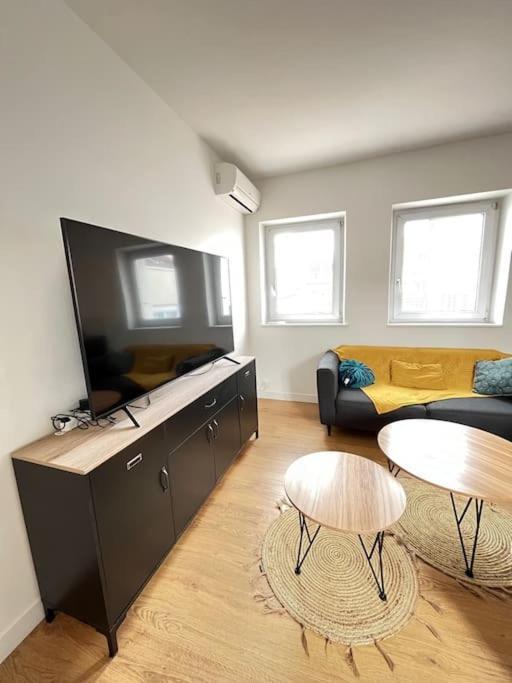 Banjul - Bel Appartement A Reims Exterior foto